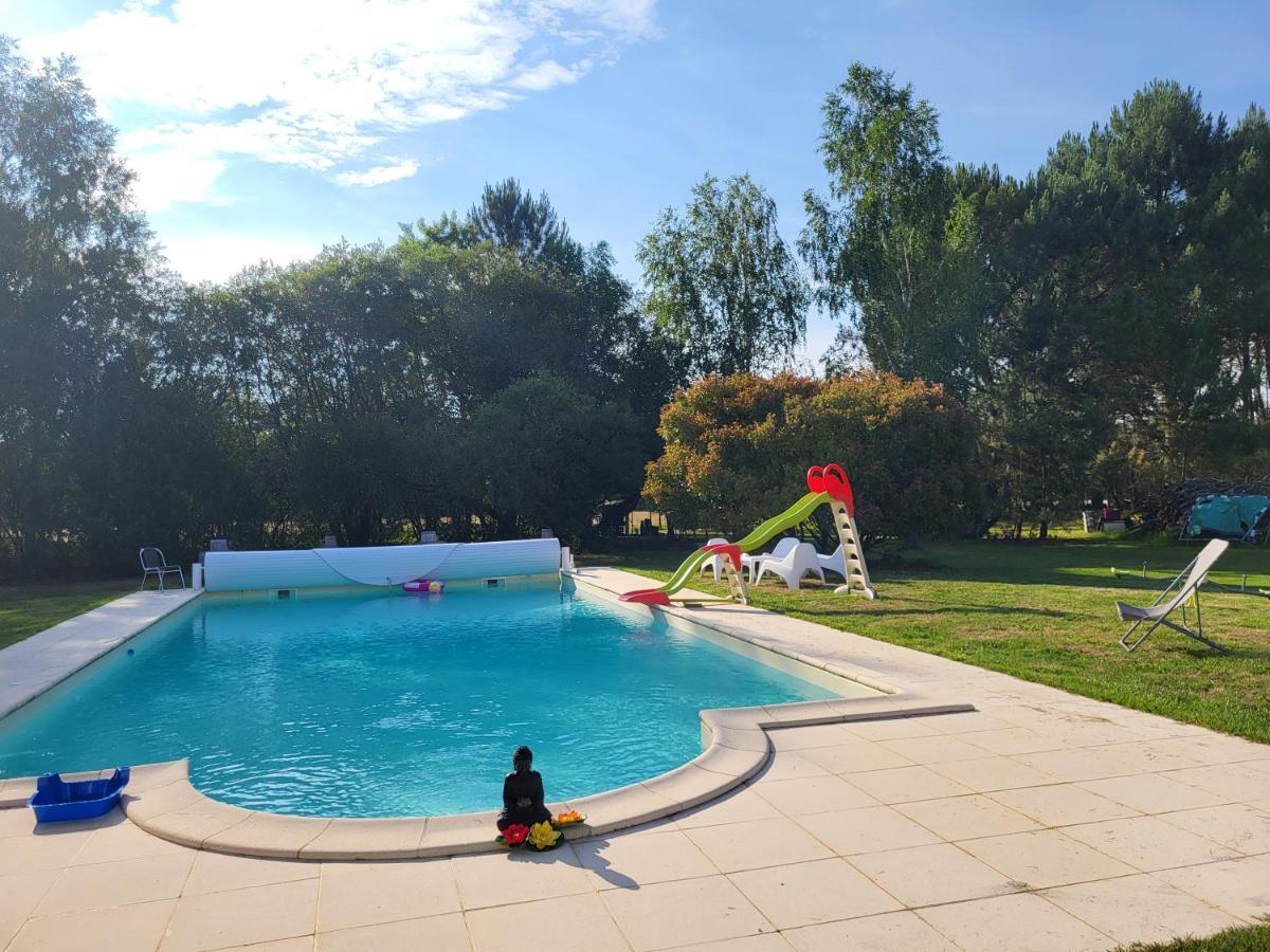 Domaine De La Sarrotte Bed and Breakfast Saugon Buitenkant foto